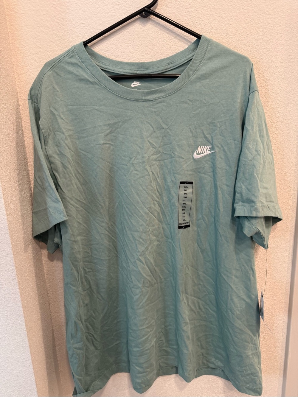 Nike Men's Seafoam Green Short-Sleeve Crew T-Shirt